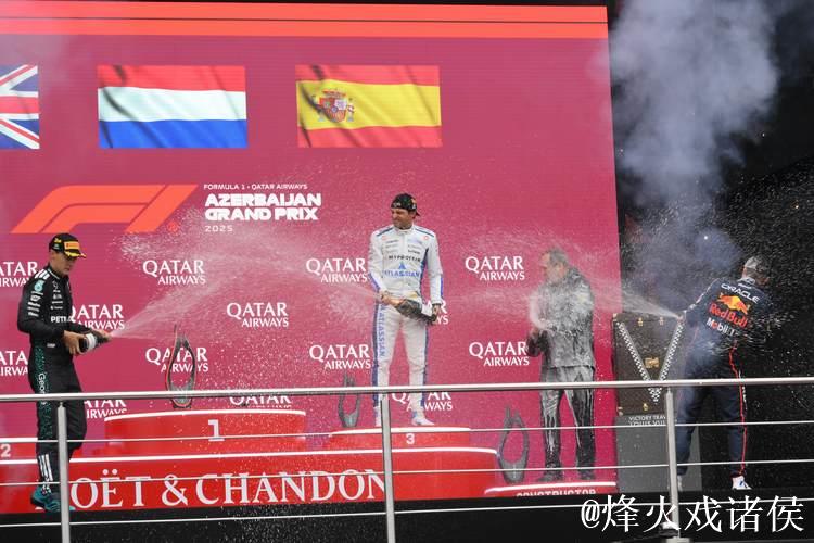 F1加拿大站：拉塞尔夺杆位并称雄，维斯塔潘获亚军